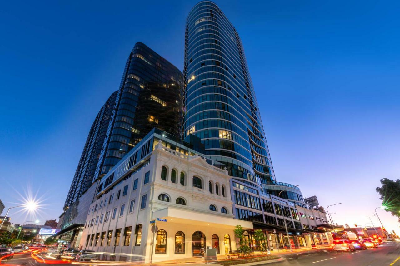 Aparthotel Fv By Peppers à Brisbane Extérieur photo The Standard, East Village